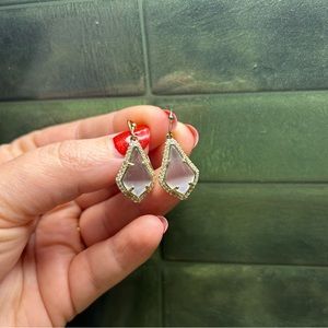 Kendra Scott custom color bar